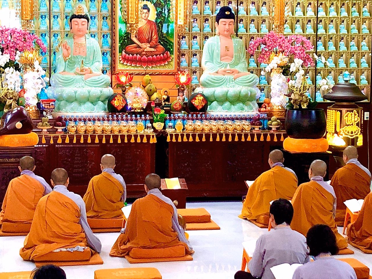 Welche Arten von Beten gibt es im Buddhismus?