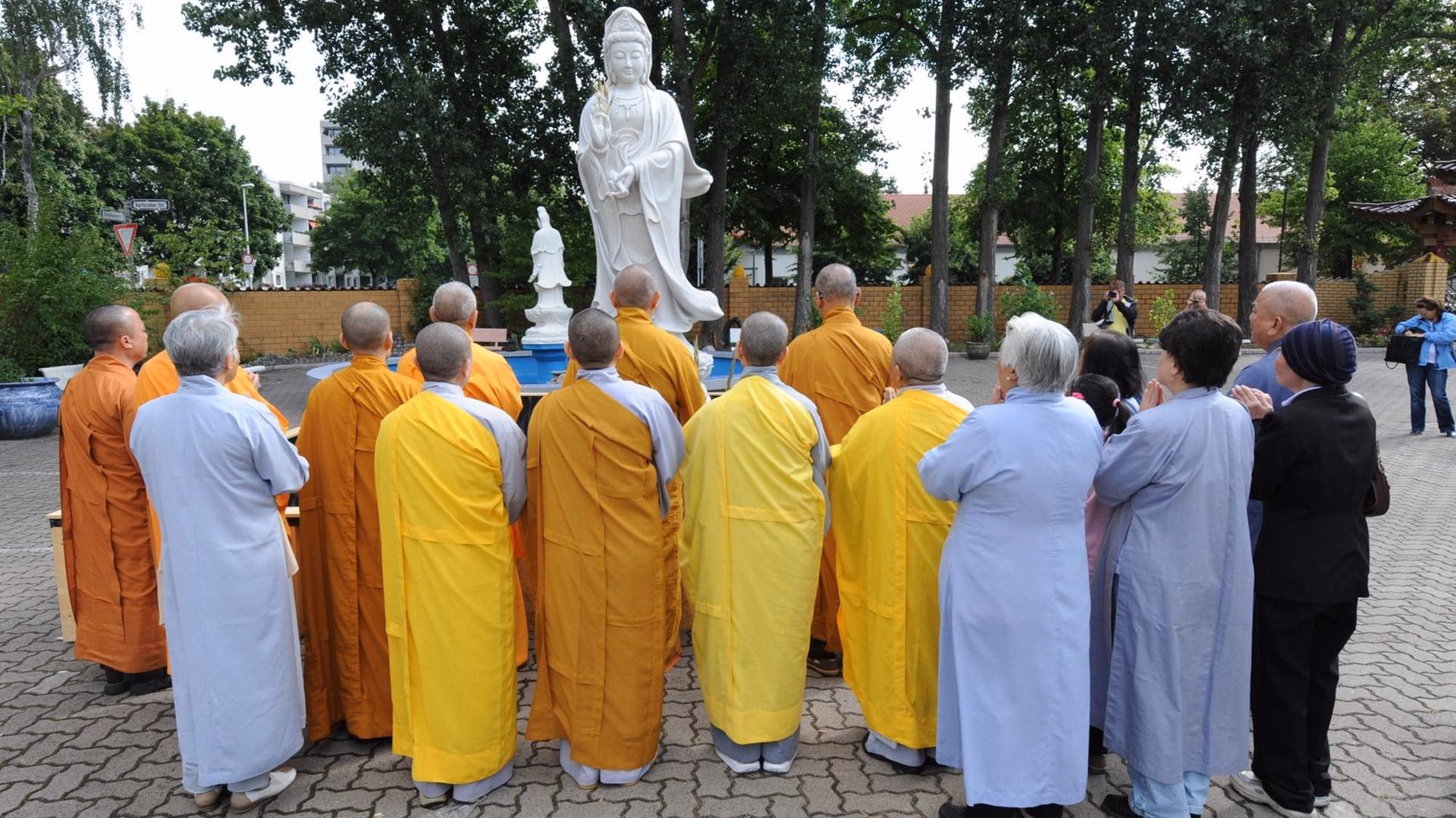 Welche Buddhismus gibt es in Deutschland?