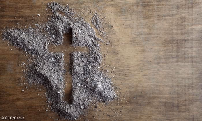 Wie hilft die Aufbewahrung der Asche an verstorbenen?