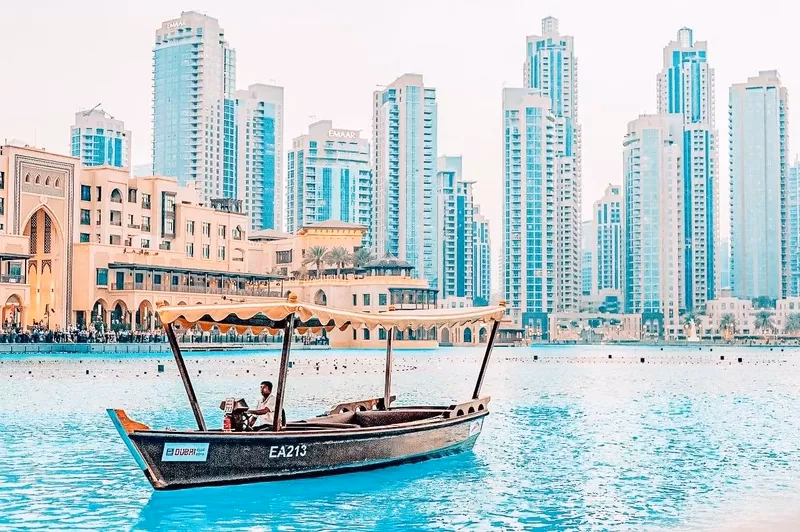 Was sind die wichtigsten Verhaltensregeln für Paare in Dubai?