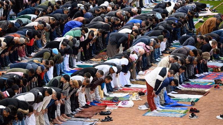 Was ist ein gemeinschaftliches Festgebet?