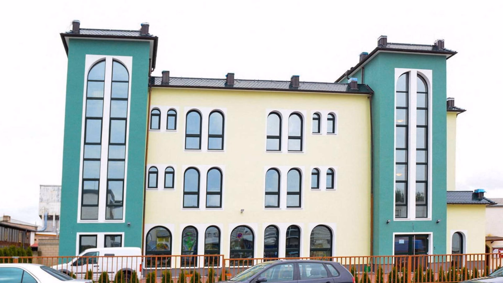 Wie weit ist Dietzenbach von Mekka entfernt?