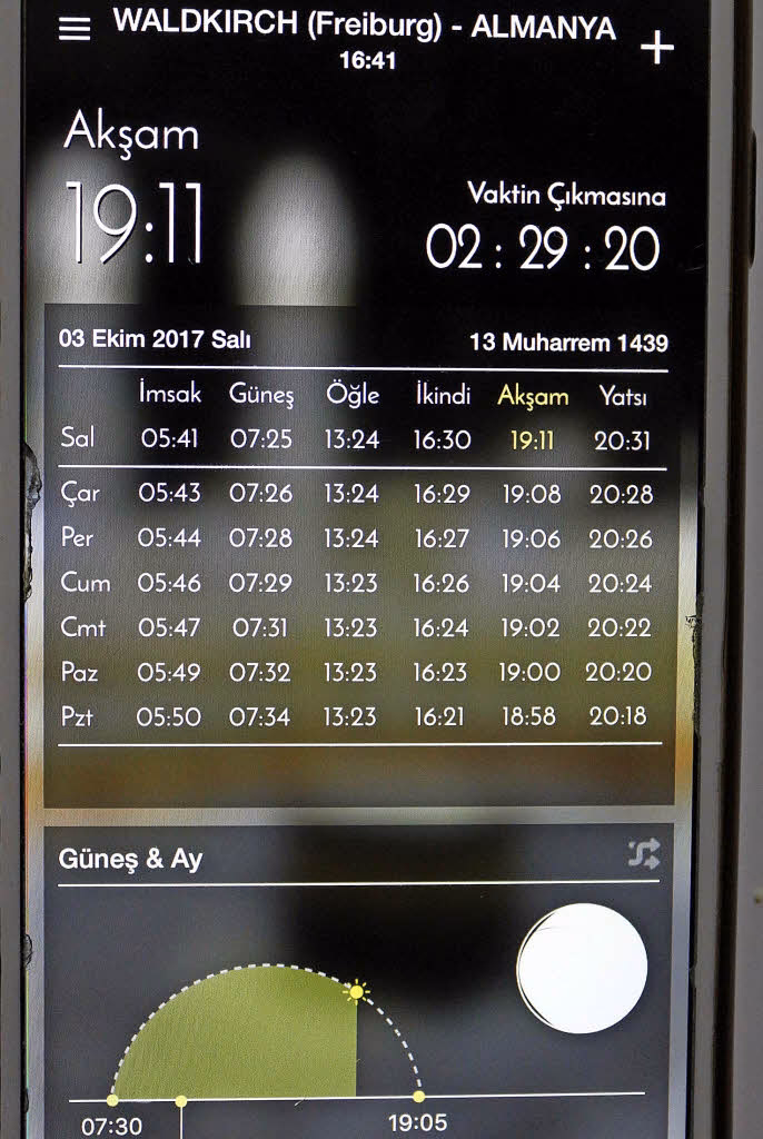 Wann sind die Gebetszeiten in Freiburg?