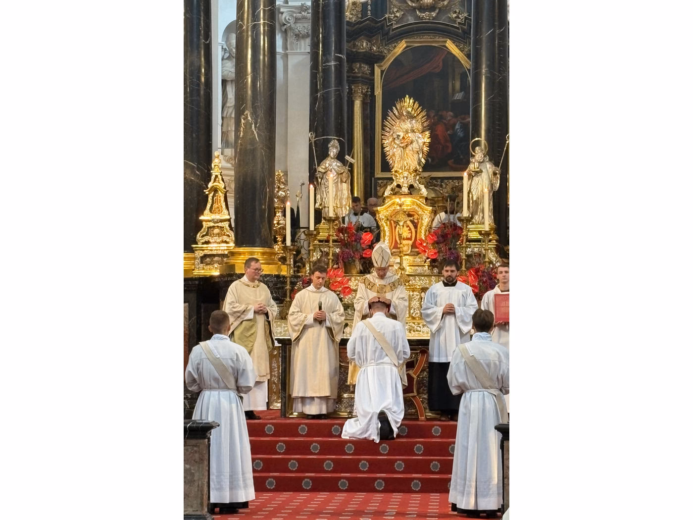 Wie setzt sich der Gottesdienst zusammen?