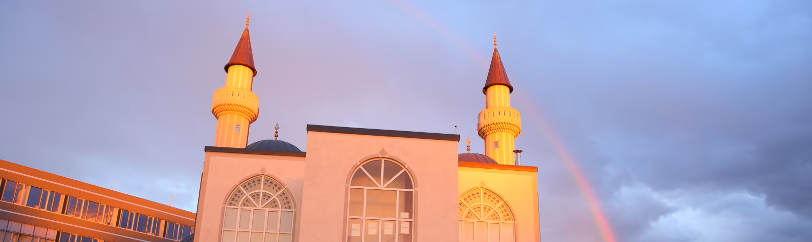 Welche Methoden werden zur Berechnung der Gebetszeiten angewendet?