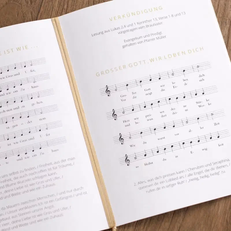 Wie schreibe ich ein kirchenheft zur Hochzeit?
