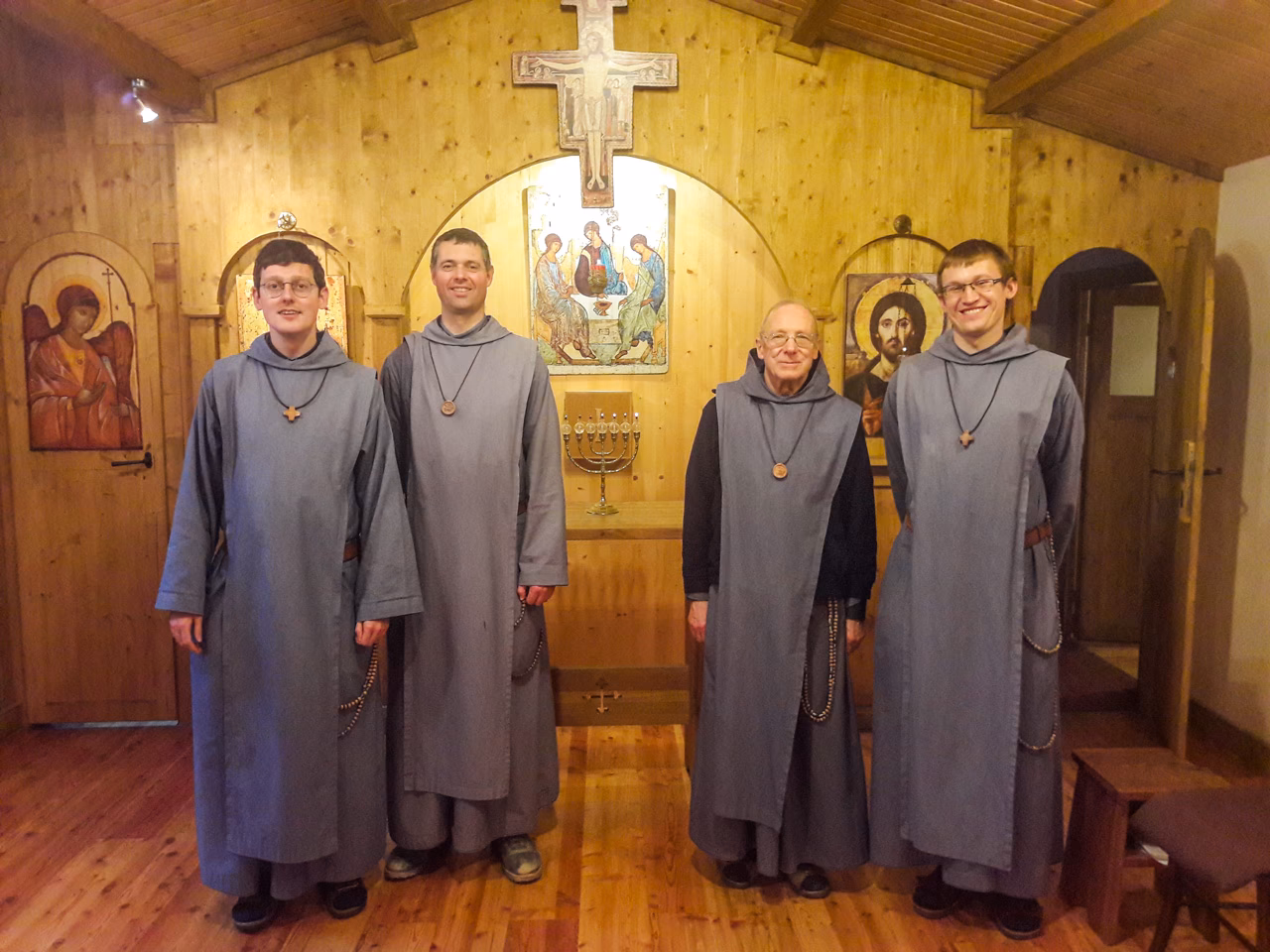 Wer hat die Kleinen Brüder gegründet?