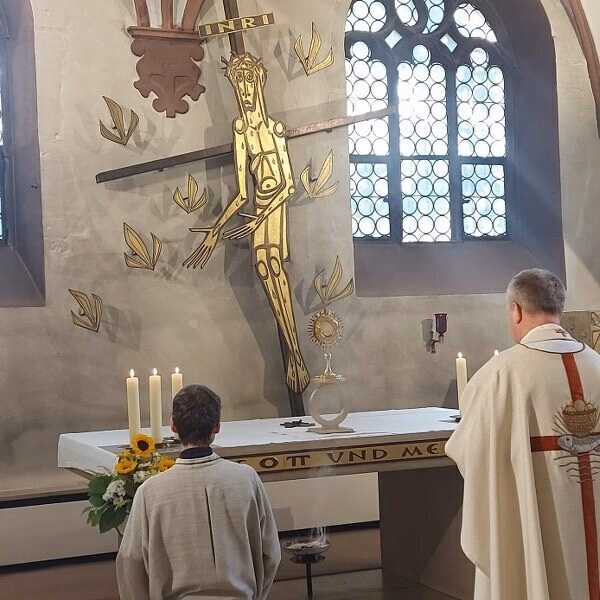 Wie viele Schwestern gibt es im Kloster Gabriel?